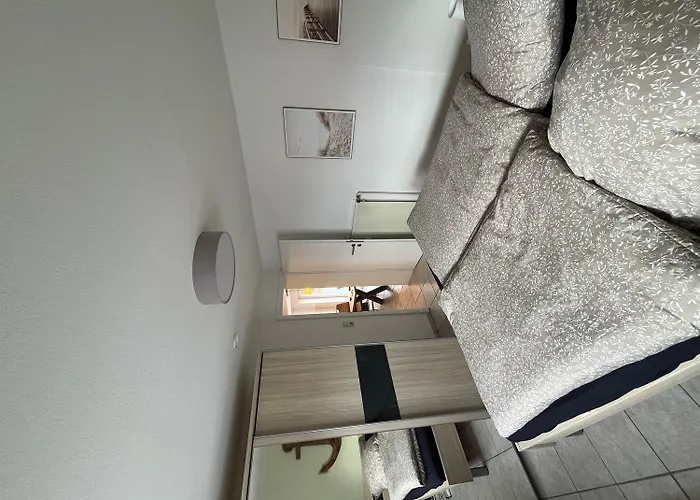 Achterknoten * נורדן